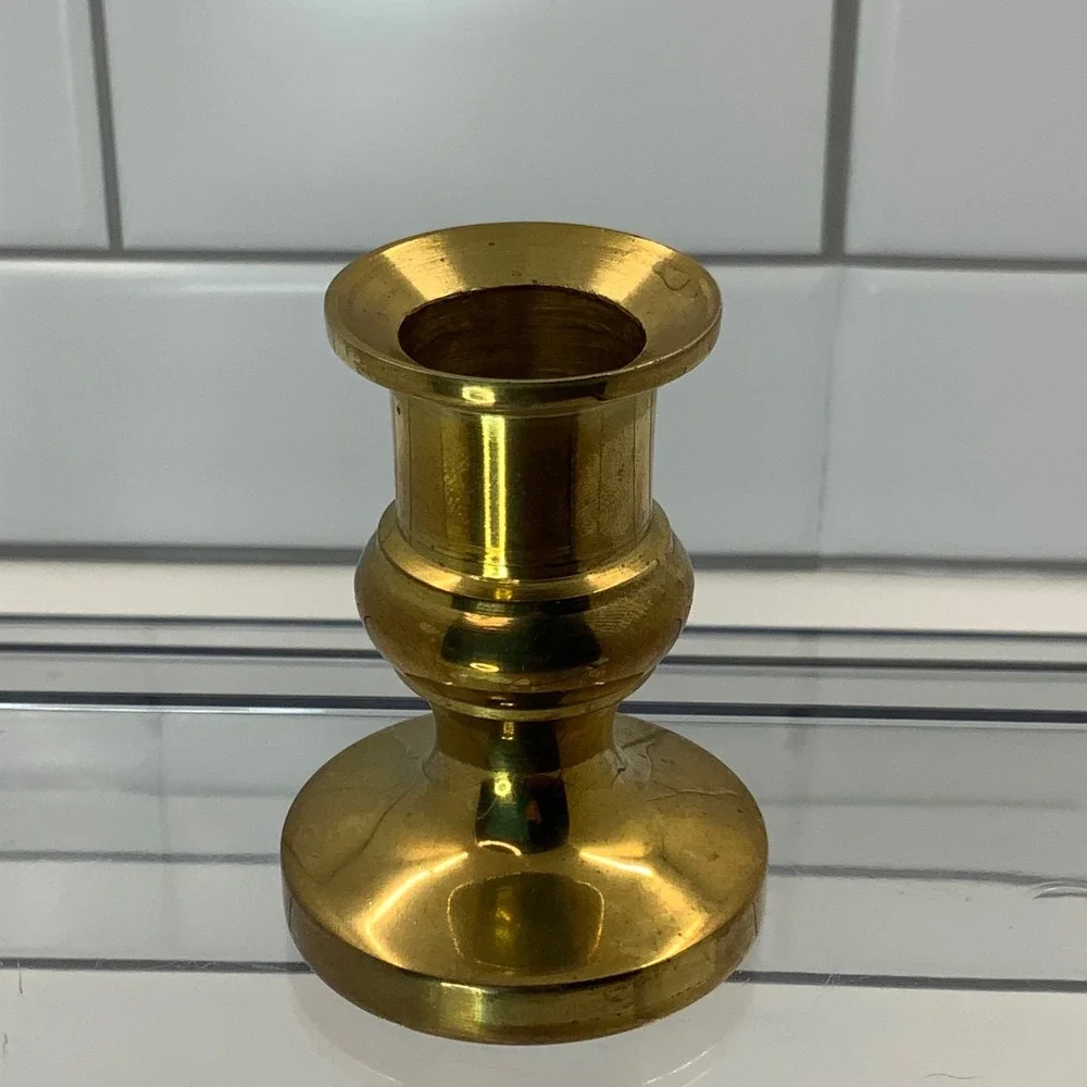 Vintage Unbranded Traditional Baluster Brass Gold 2.75 Inch Height